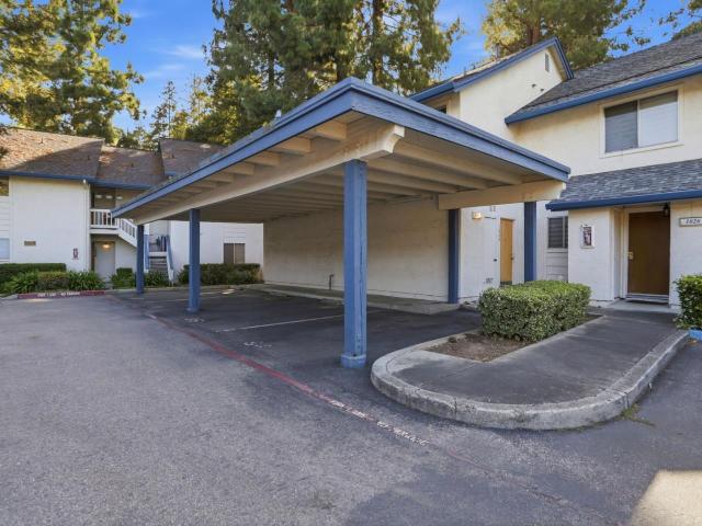 1028 Summermist Court