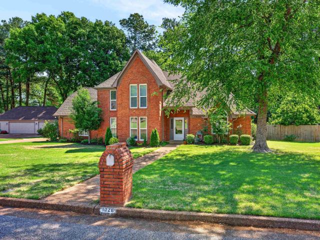 1028 winleaf dr