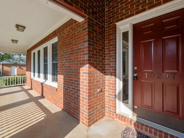 10297 Saint Alban Blvd SW