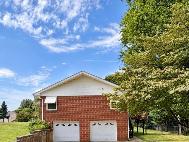 1029 Orchard Drive