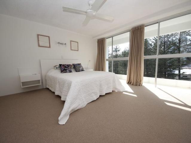 10/29 Broadbeach Blvd, Broadbeach 4218