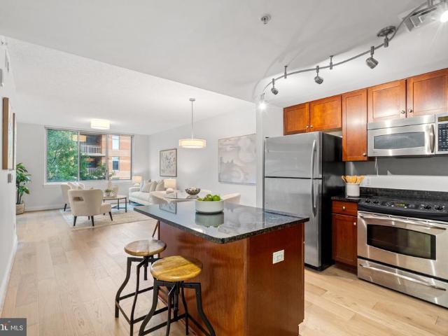 1020 N Highland Street # 403
