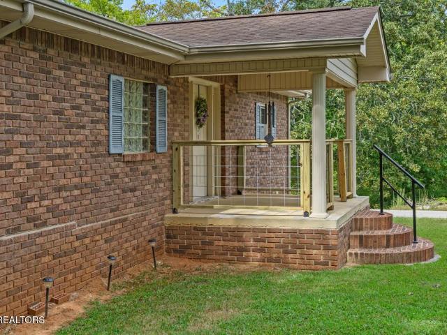1020 Bledsoe Drive