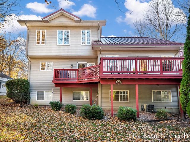 1020 Brookway Court