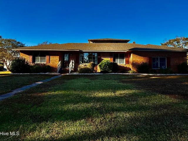1020 Dixie Trail