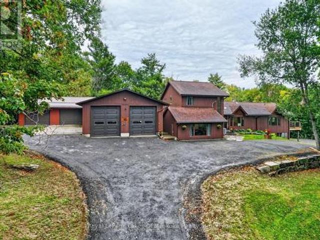 1020 East Walker Lake Drive, Lake Of Bays Sinclair, ON, P1H 2J6 house for sale | Listing ID X13798 | Royal LePage