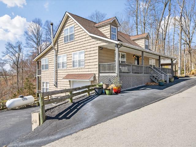 1020 Eastridge Dr