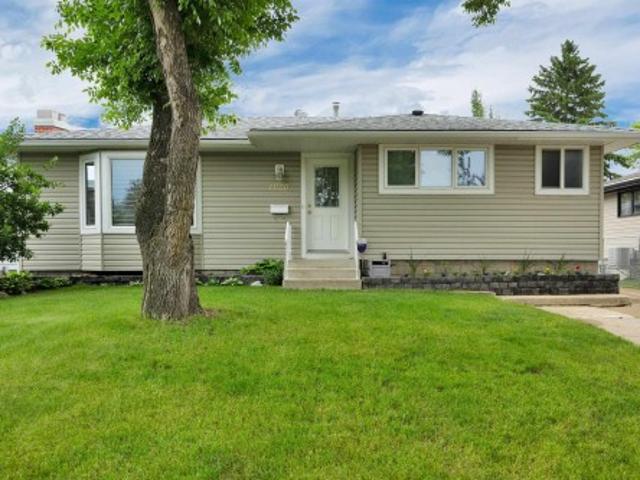 1020 Keith Road, Sherwood Park, AB, T8A 1G3 house for sale | Listing ID E4512 | Royal LePage