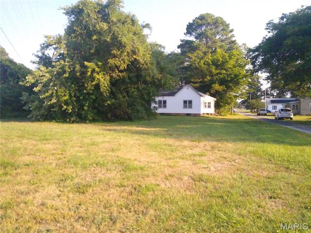 1020 Krause Ave, Willisville, IL 62272 | MLS #26017