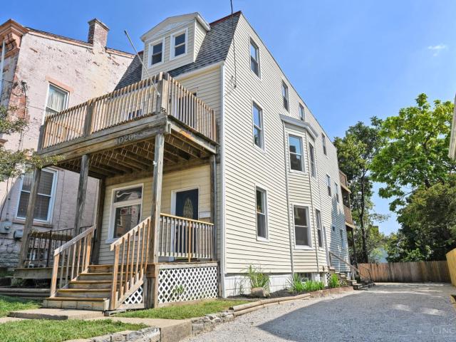1020 Parkson Place