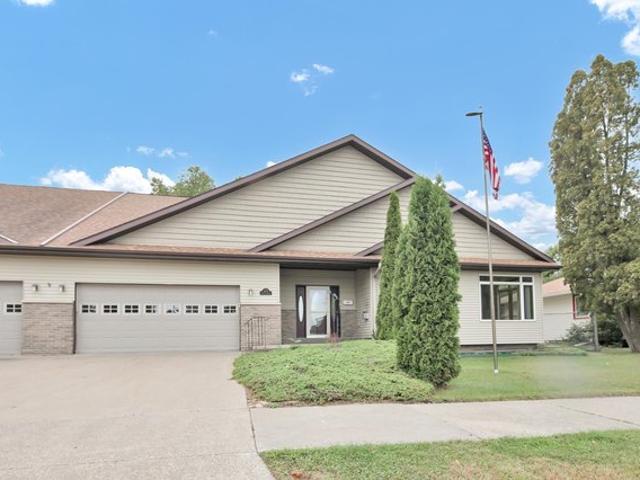 1020 S Oak St, Lake City, MN 55041