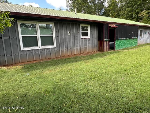 1020 Tramel Rd