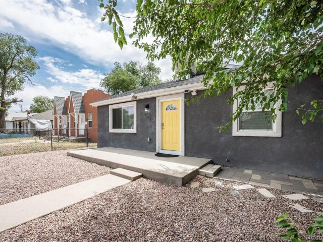 1020 W 16th Street # A B