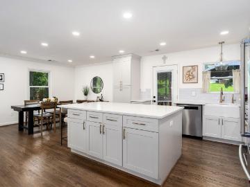 1020 Wickford Road