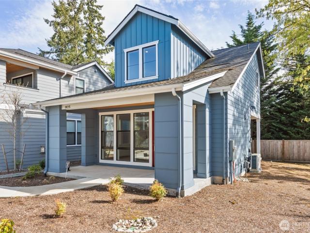10215 th Circle NE # 28