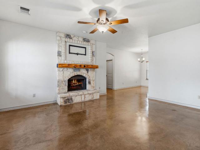 10215 Twin Lake Loop