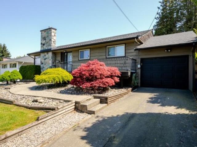 10216 Street, Surrey, BC, V3V 4T3 house for sale | Listing ID R3118 | Royal LePage