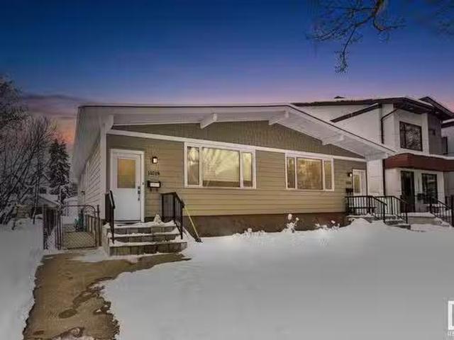 10218 88 Street, Edmonton, AB, T5H 1P5 house for sale Listi.