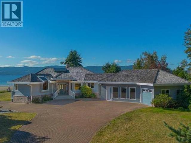 10219 Douglas Bay Road, Powell River, BC, V8A 0K7 house for sale | Listing ID 20209 | Royal LePage