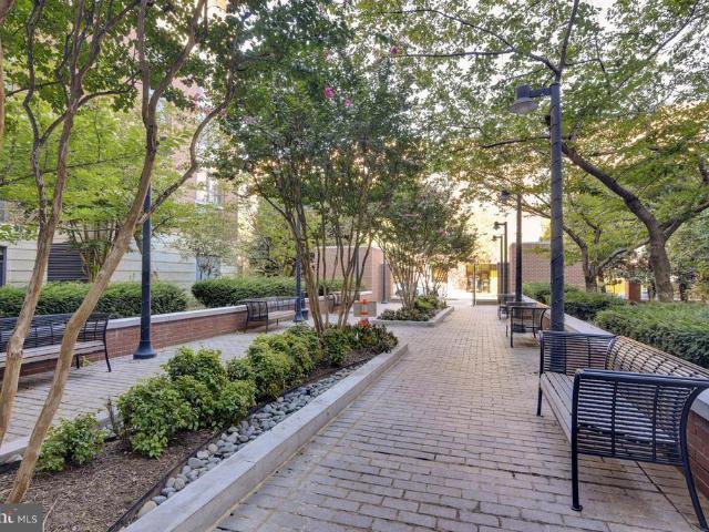 1021 N Garfield Street # 132