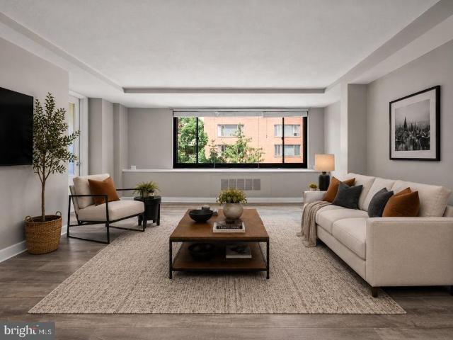 1021 Arlington Boulevard # 806