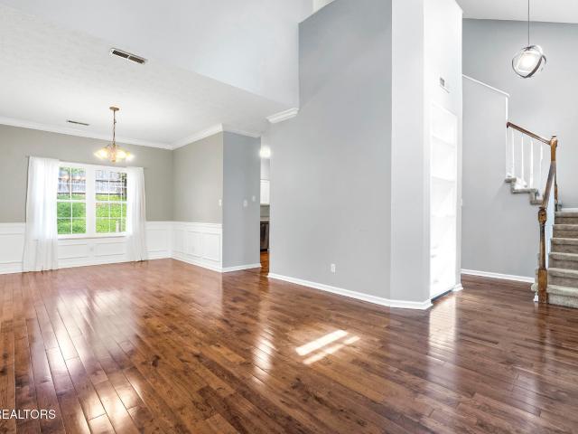 1021 Edenbridge Way