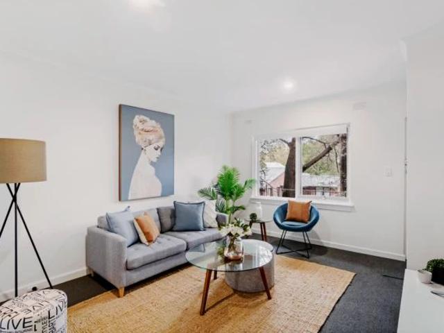 10/21 Glen Street, Hawthorn, Melbourne