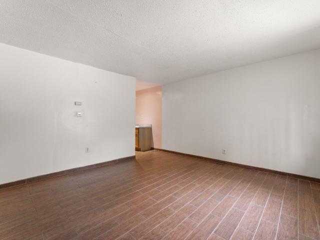 1021 Hamilton Place