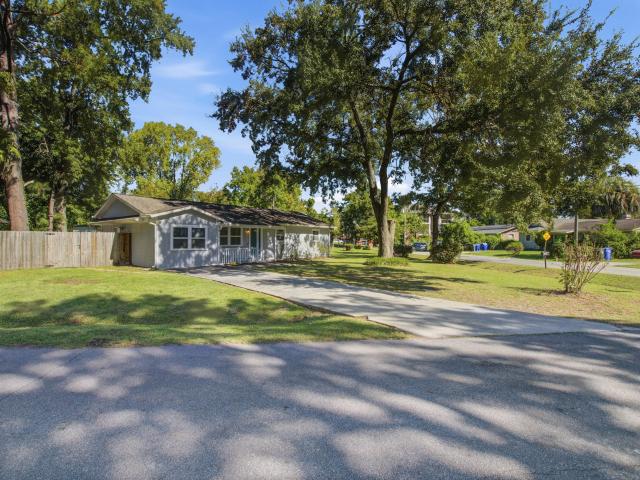 1021 Locksley Drive