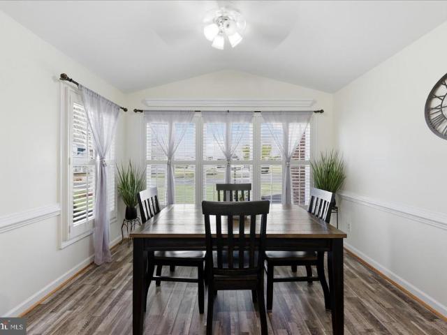 1021 ridgemere ln