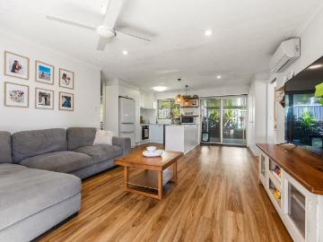 10/21 St Kevins Avenue, Benowa, QLD 4217