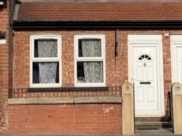 1021 Stockport Road, Manchester, M19 2TB, United Kingdom | 4 bed house for rent #166517676 | Rentberry
