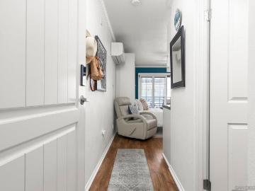 1021 Scott St 225