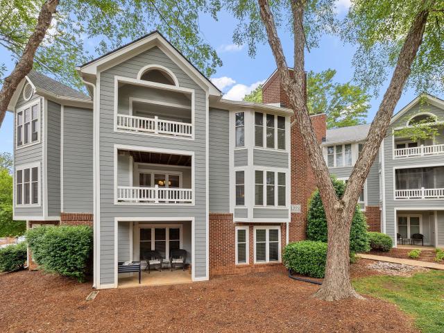 1021 Wirewood Drive 202