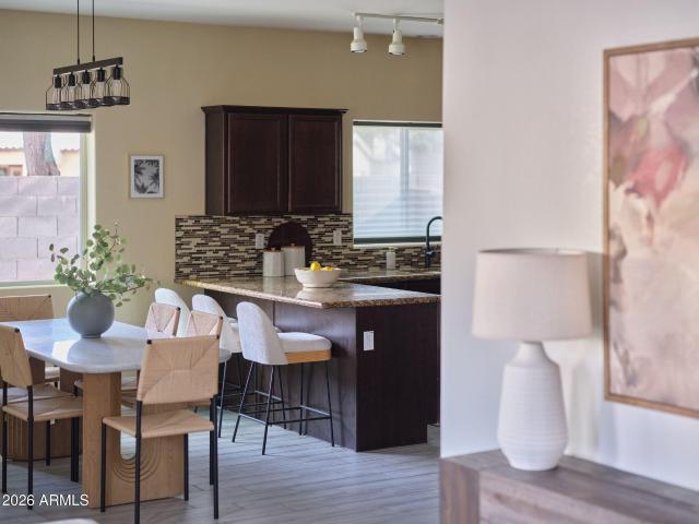 10225 w camelback road # 42