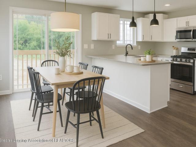 10229 Oakridge Trail