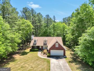 1022 Miss Amber Way