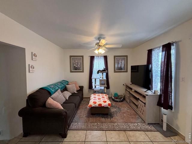 1022 Deuel Street