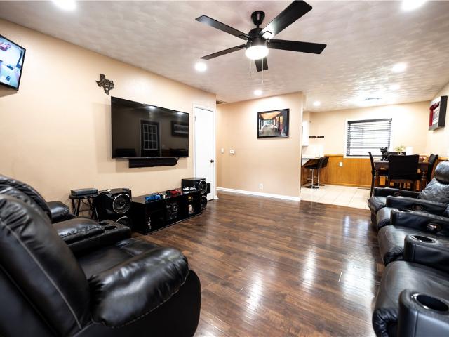 1022 Lowell Road