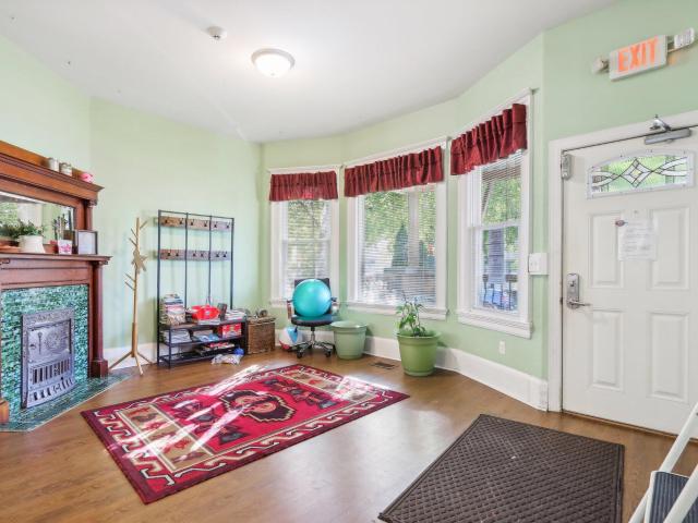 1022 W Madison St, Unit 1024