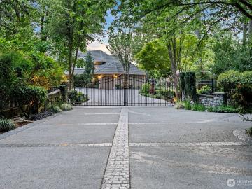 1022 7th Ct, Fox Island, WA 98333 | MLS #2403