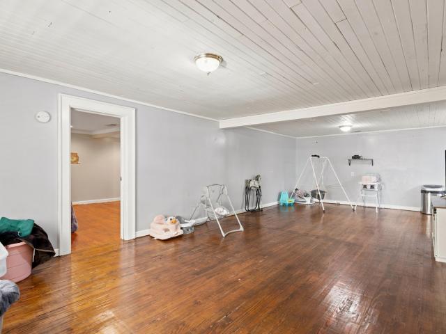 10231 N Main Street