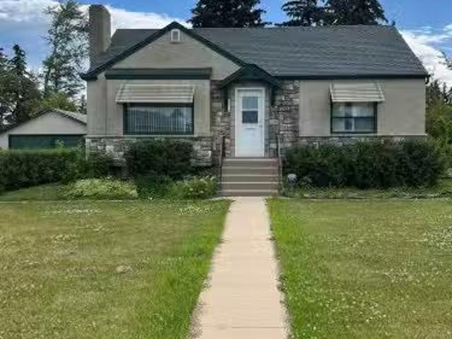 10239 104 Avenue, Rural Westlock County, AB, T7P 1L3 commerc.