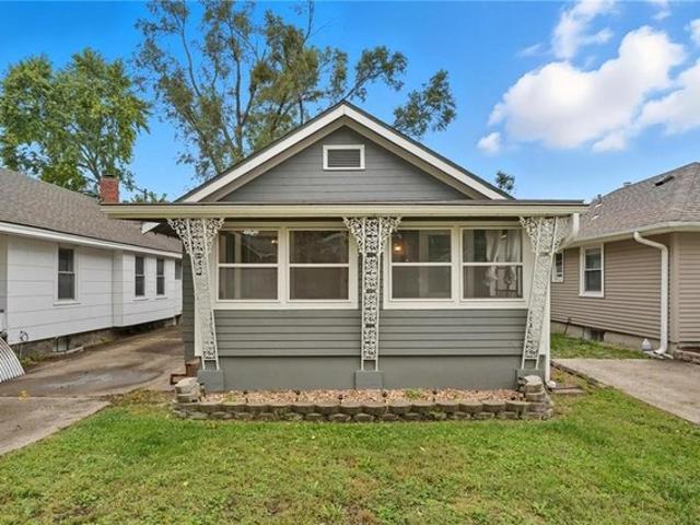 1023 E 22nd Ave, North Kansas City, MO 64116