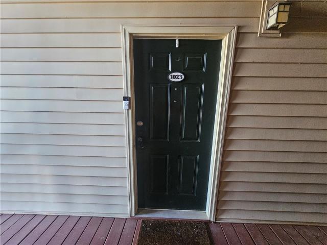 1023 Harts Cove Way