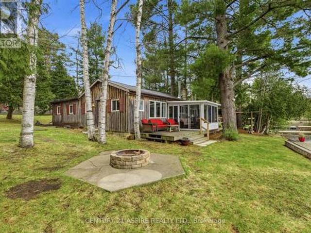 1023 Perry Point Lane, Frontenac North, ON, K0H 1B0 house for sale | Listing ID X13076 | Royal LePage