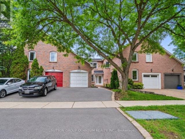 1023 Runnymead Crescent, Oakville, ON, L6M 1C5 house for sale | Listing ID W13751 | Royal LePage