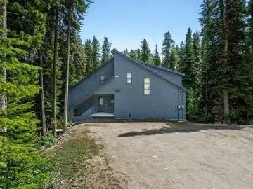 102 103 Whitetail Road, Apex Mountain, BC, V2A 0E2 house for.