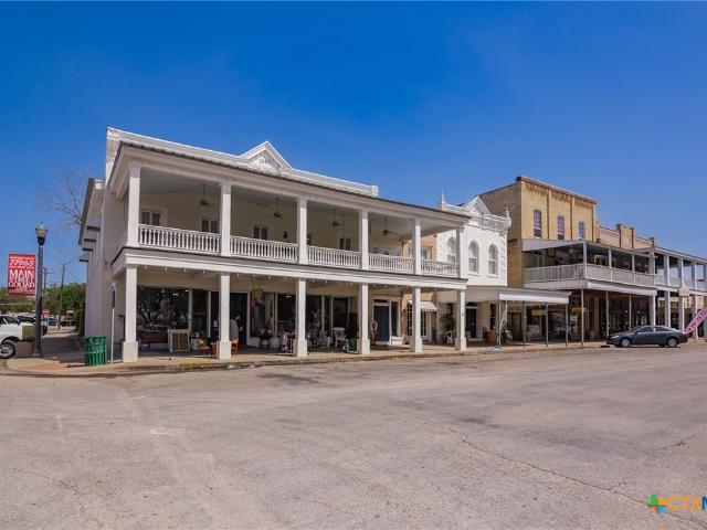 102 110 N Courthouse Square, Goliad, TX 77963 | MLS #573071