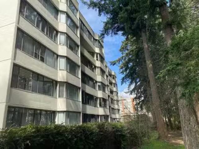 102 1442 Foster Street, White Rock, BC, V4B 3X7 Single Famil.